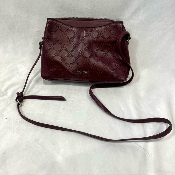 Nine West Calandra Mini Multi Pocket Deep Red Crossbody Purse NWOT - Picture 1 of 5